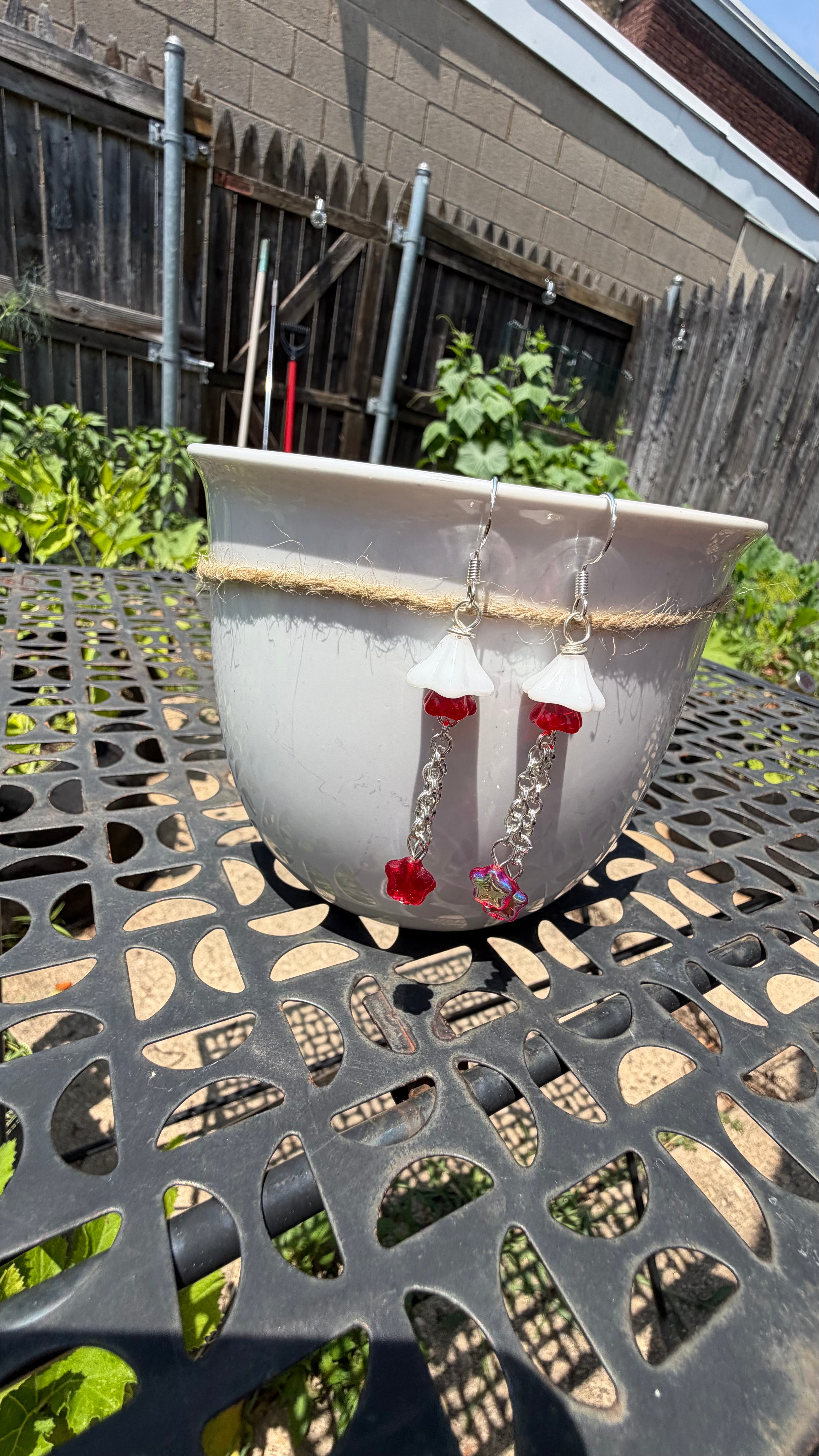 Layered White Red Floral Star Dangle Earrings