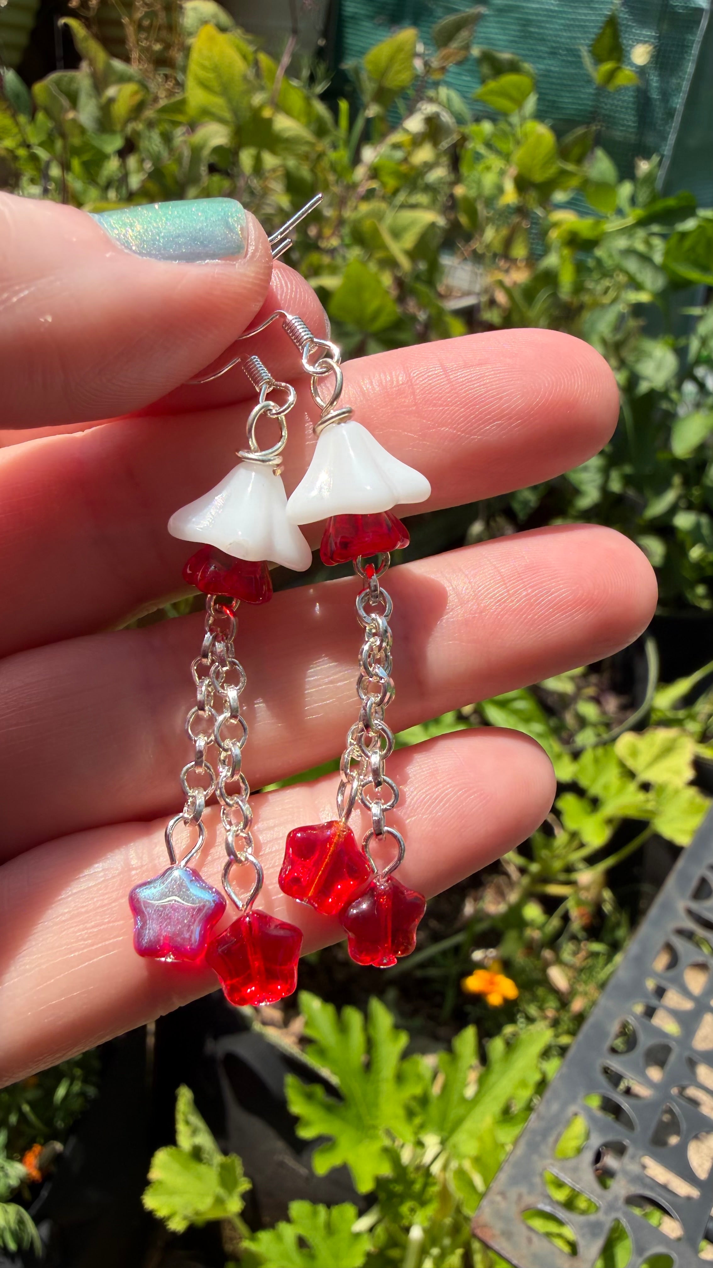 Layered White Red Floral Star Dangle Earrings