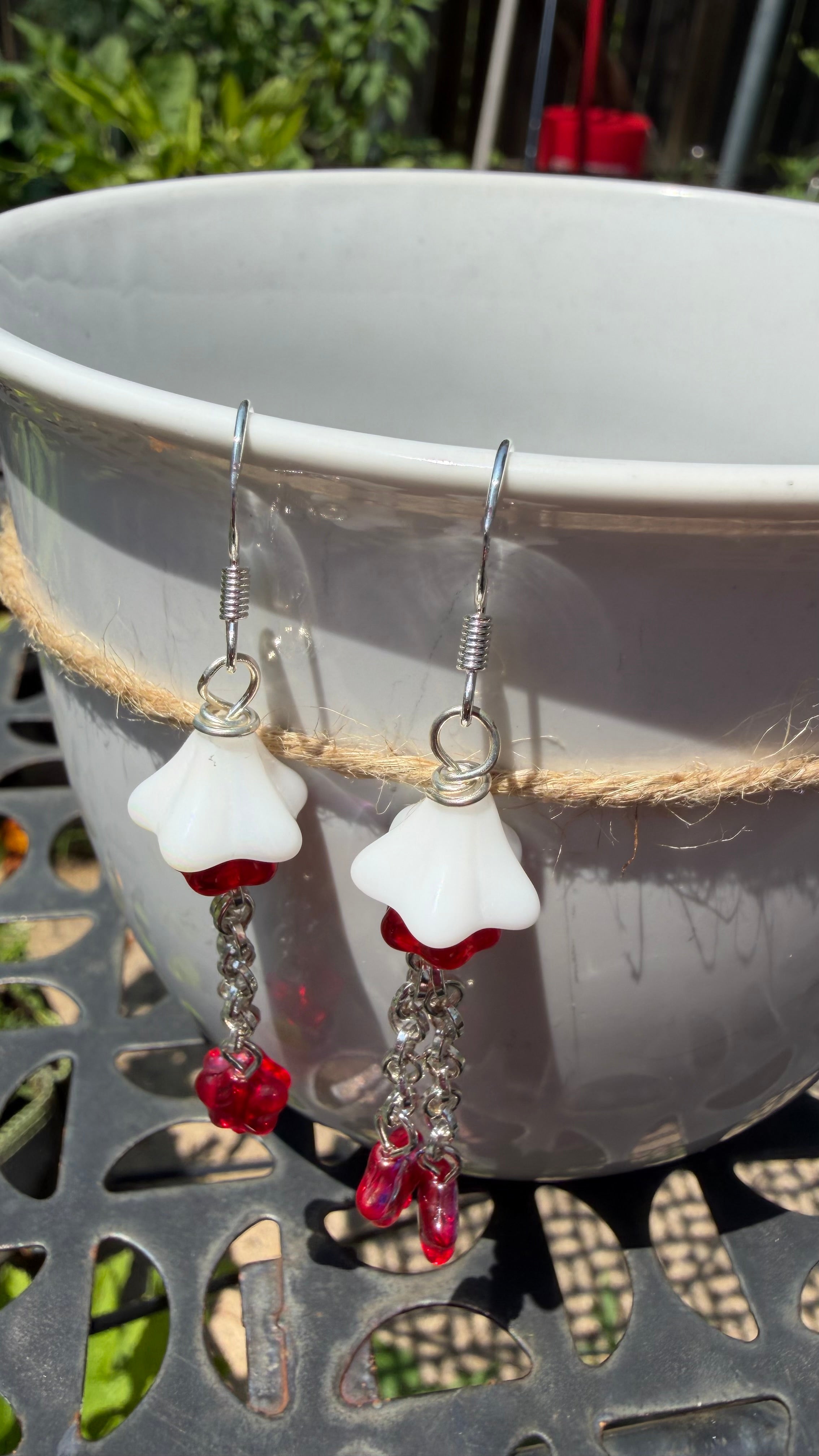 Layered White Red Floral Star Dangle Earrings